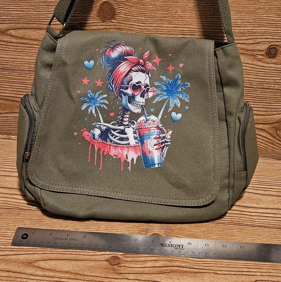 Source Unknown Handbags - Skull Gothic Green Light Weight Messenger Bag